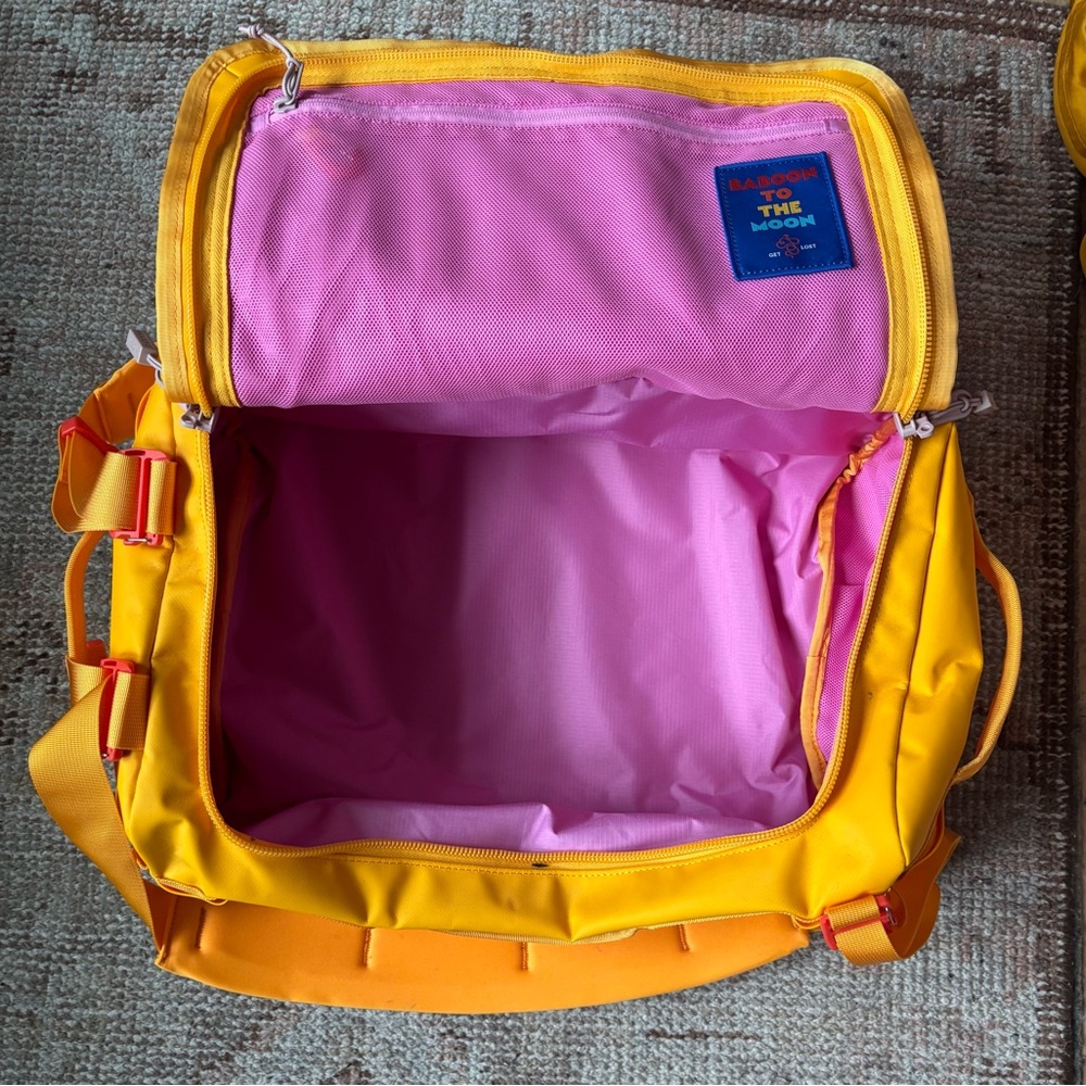 Baboon to the Moon mini Go Bag